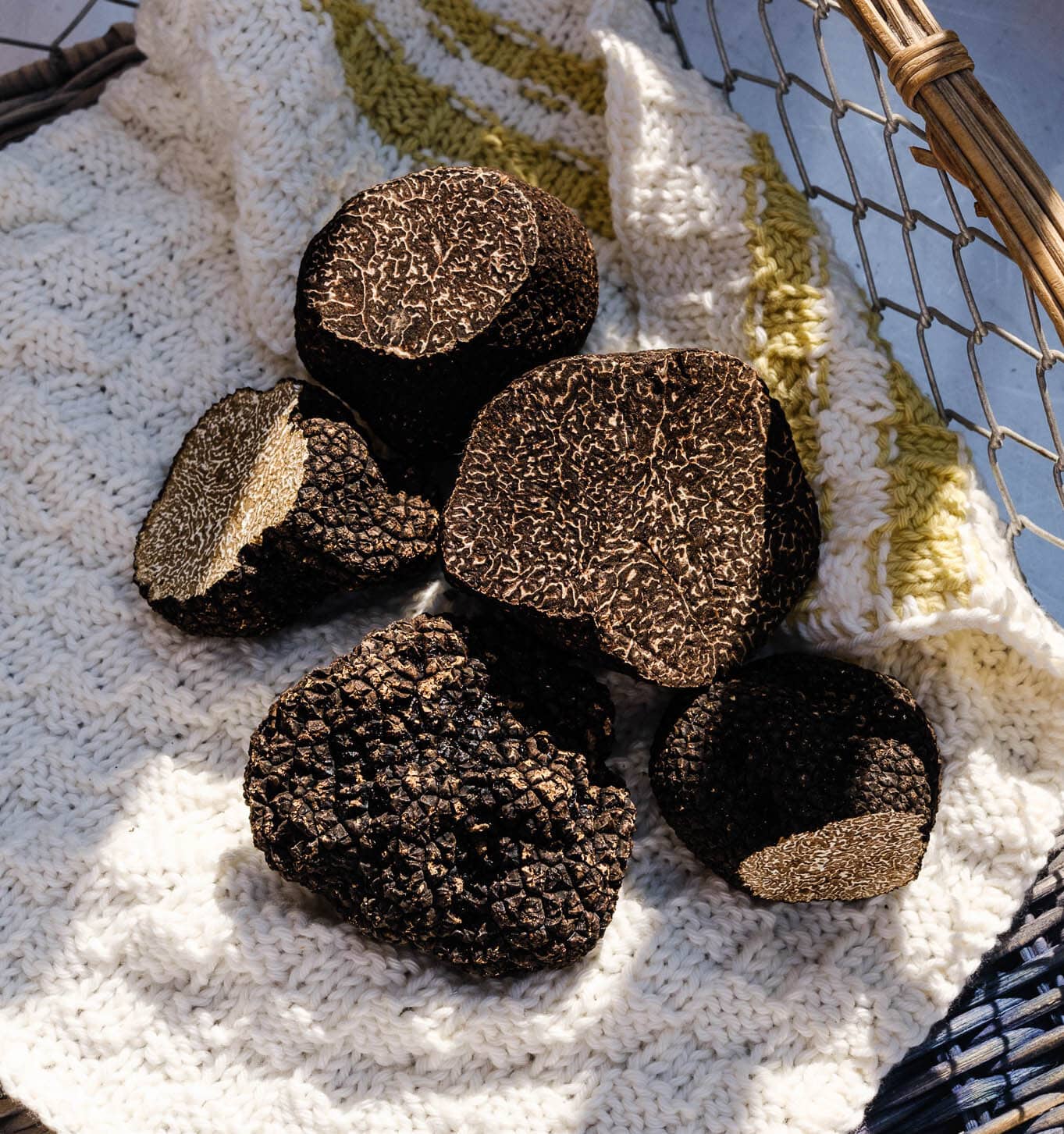 Friske vintertrøfler - sort trøffel